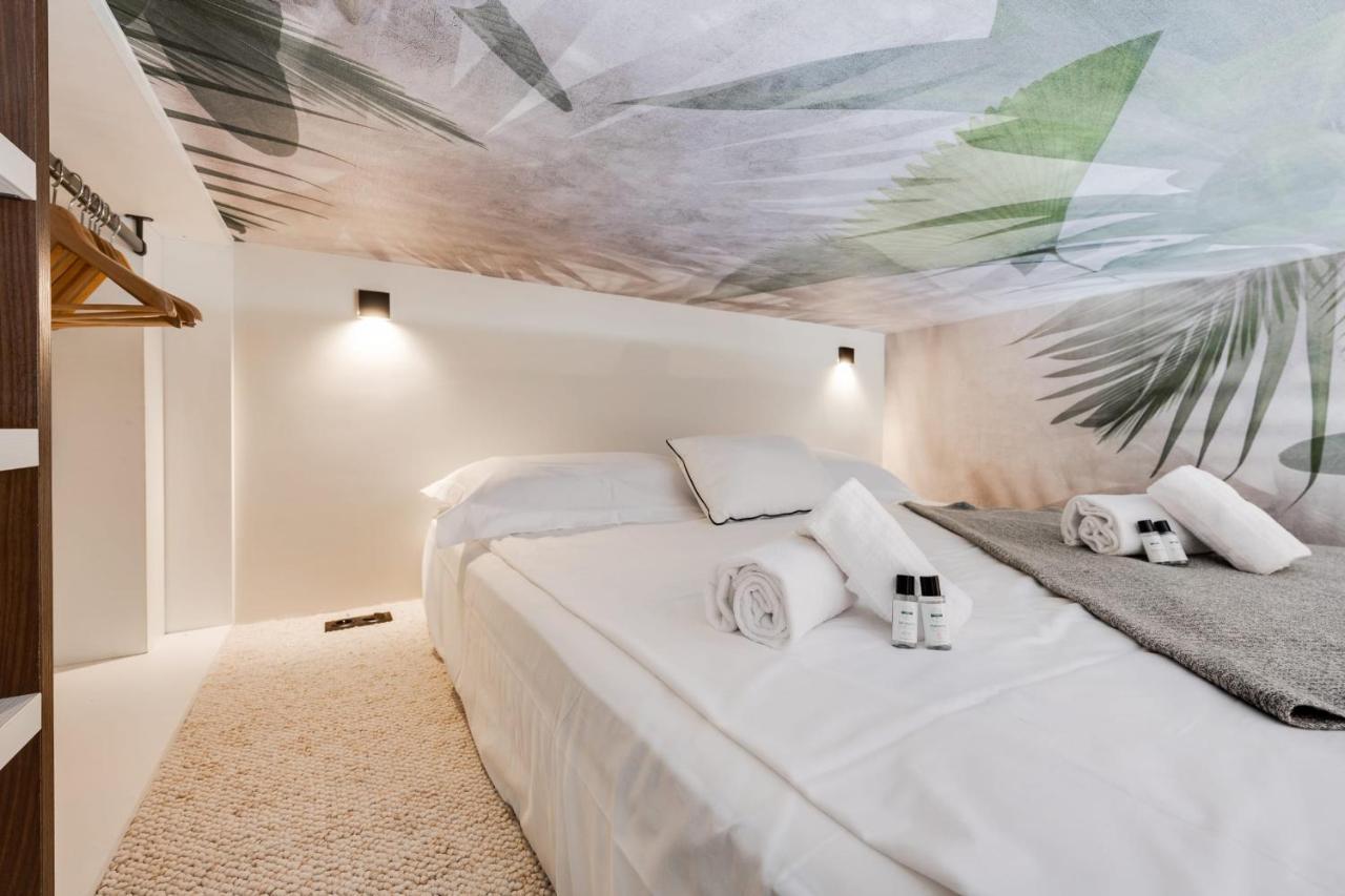 La Petite Suite - T1 In Duplex In The City Center Annecy Eksteriør bilde